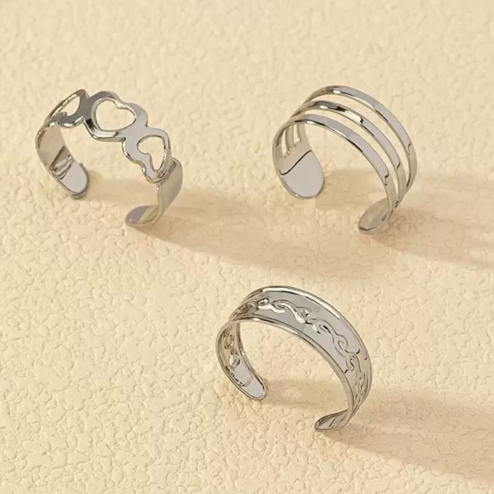 ✨New✨Elegant Silver Toe Ring 3 Piece Set ✨